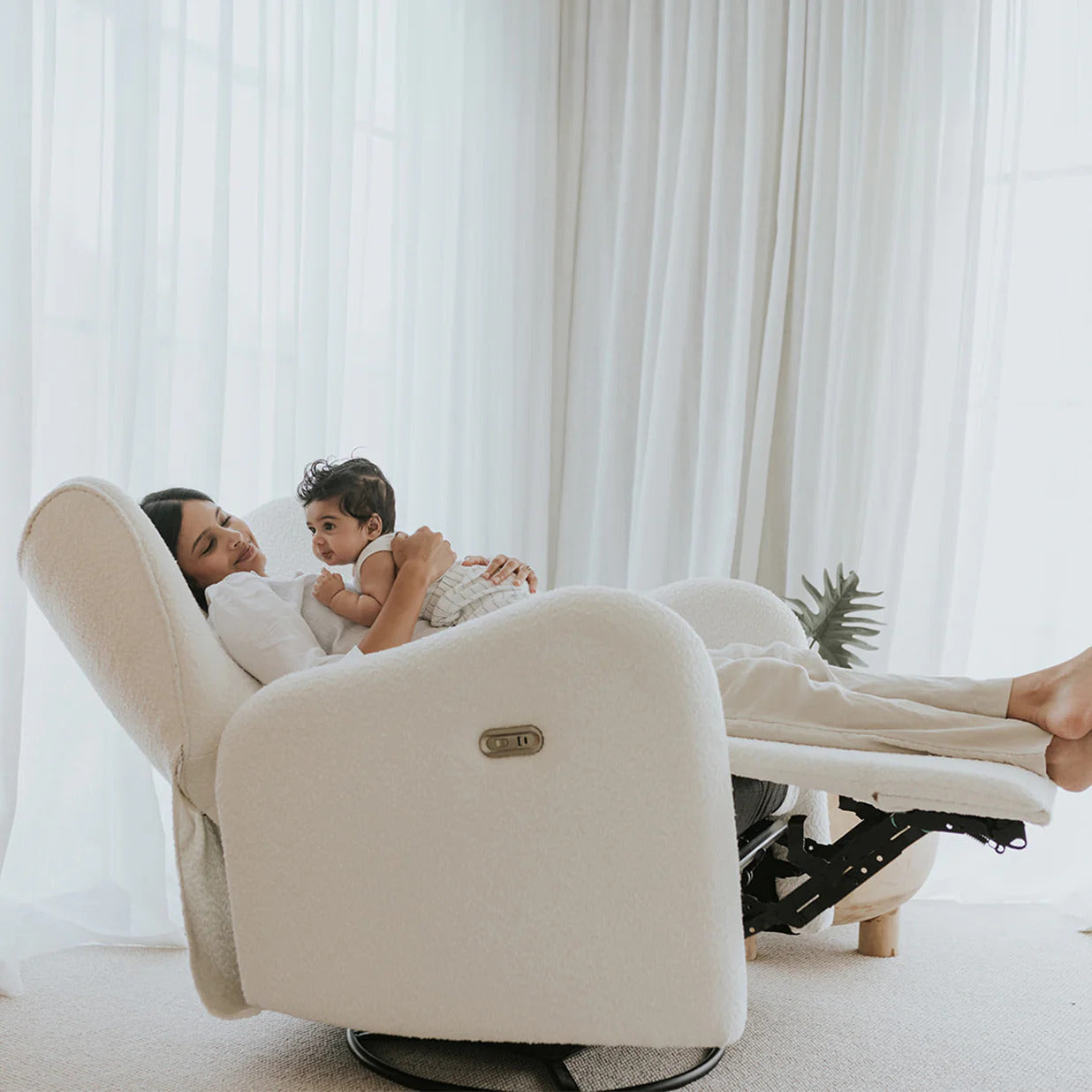 Babyrest Celeste Electric Nursery Chair – Baby On The Move