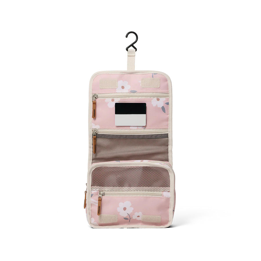 Crywolf Hanging Toiletry Bag