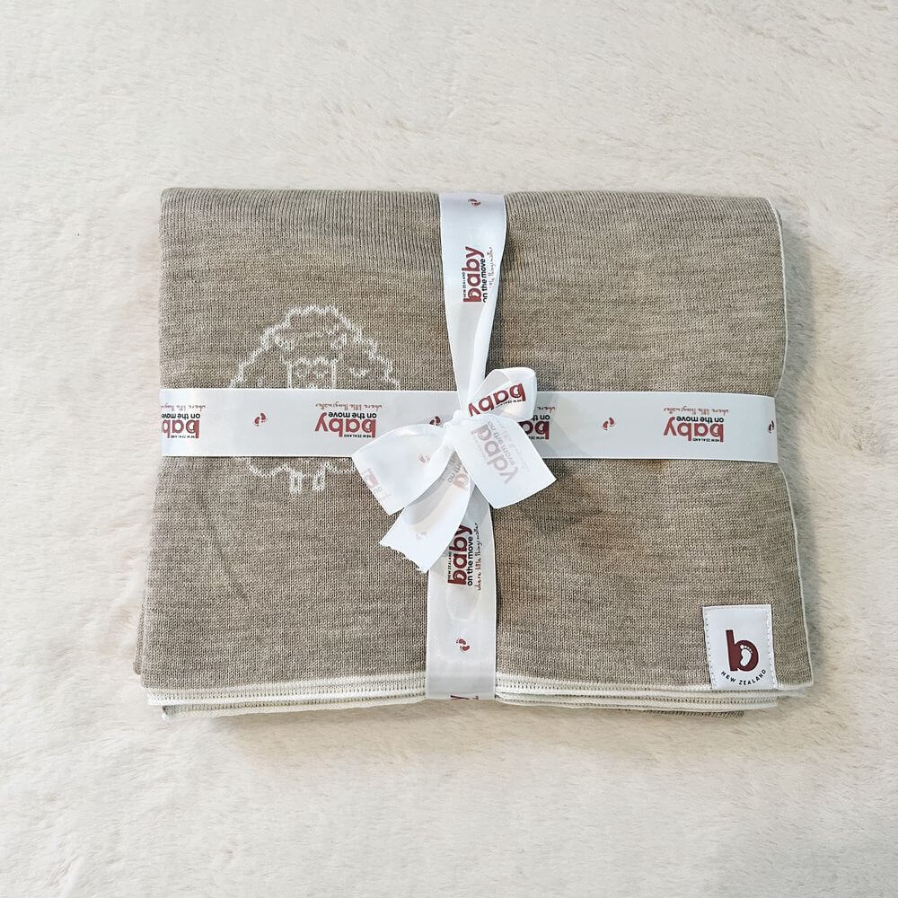 Baby On The Move Reversible Sheep Jacquard Merino Blanket 90 x 100 cm