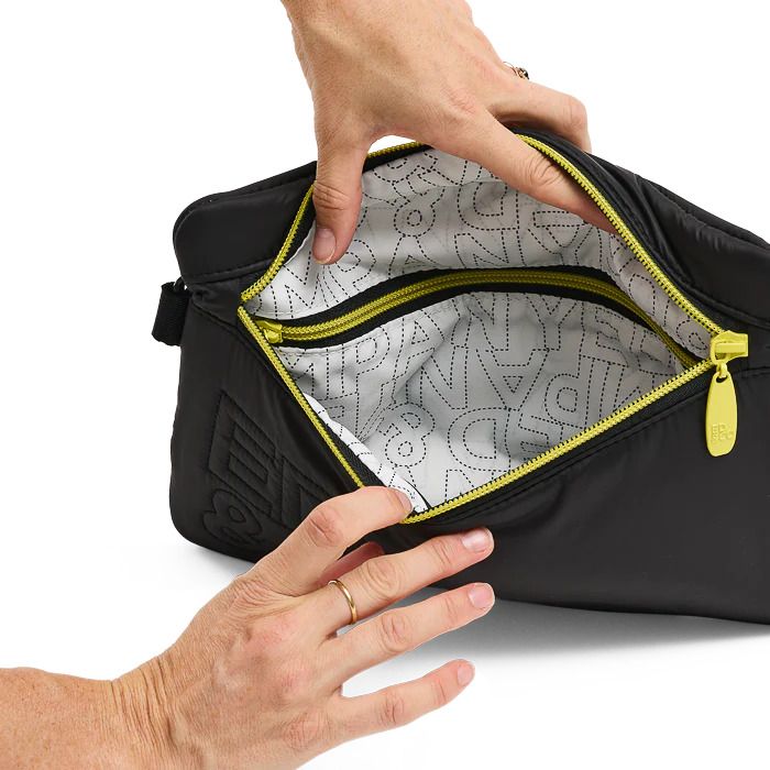 ED&COMPANY Classy Clutch