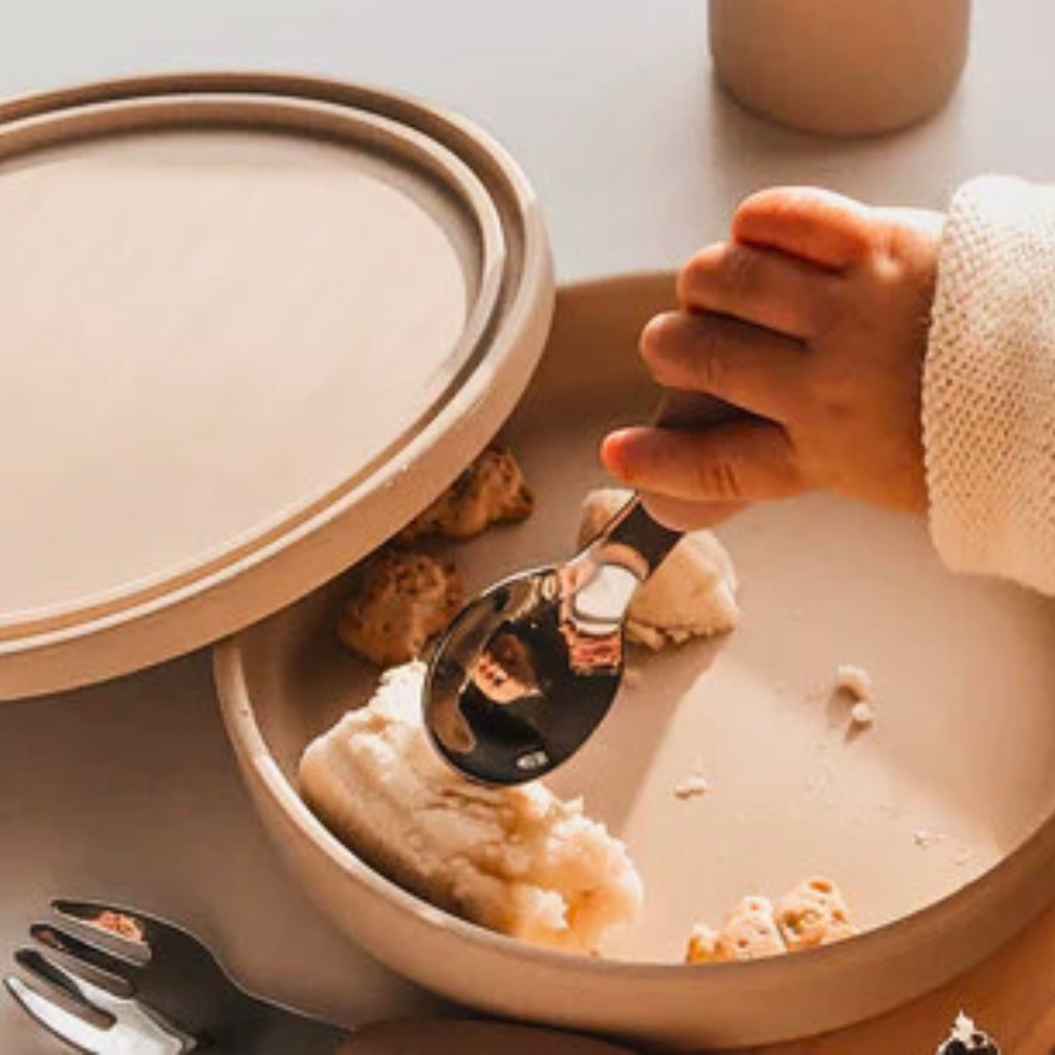 Plates & Bowls