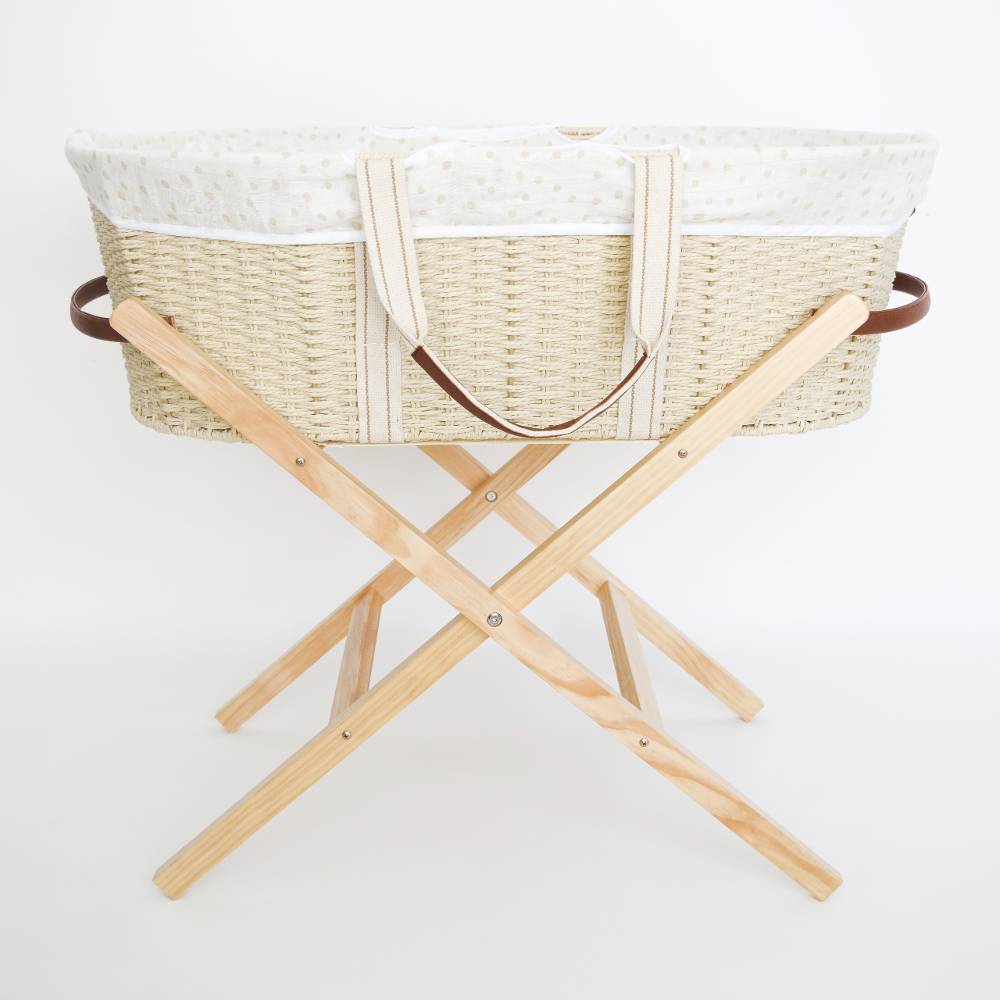 Nestling Moses Basket