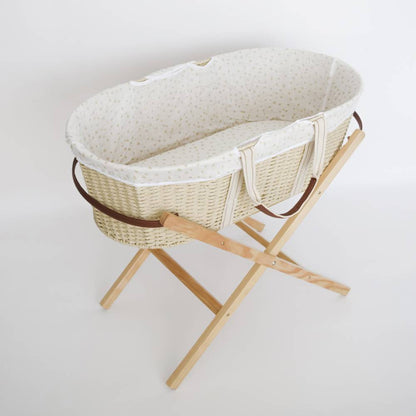 Nestling Moses Basket