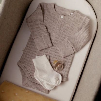 Woolbabe Organic Cotton/Merino Long Sleeve Henley Bodysuit