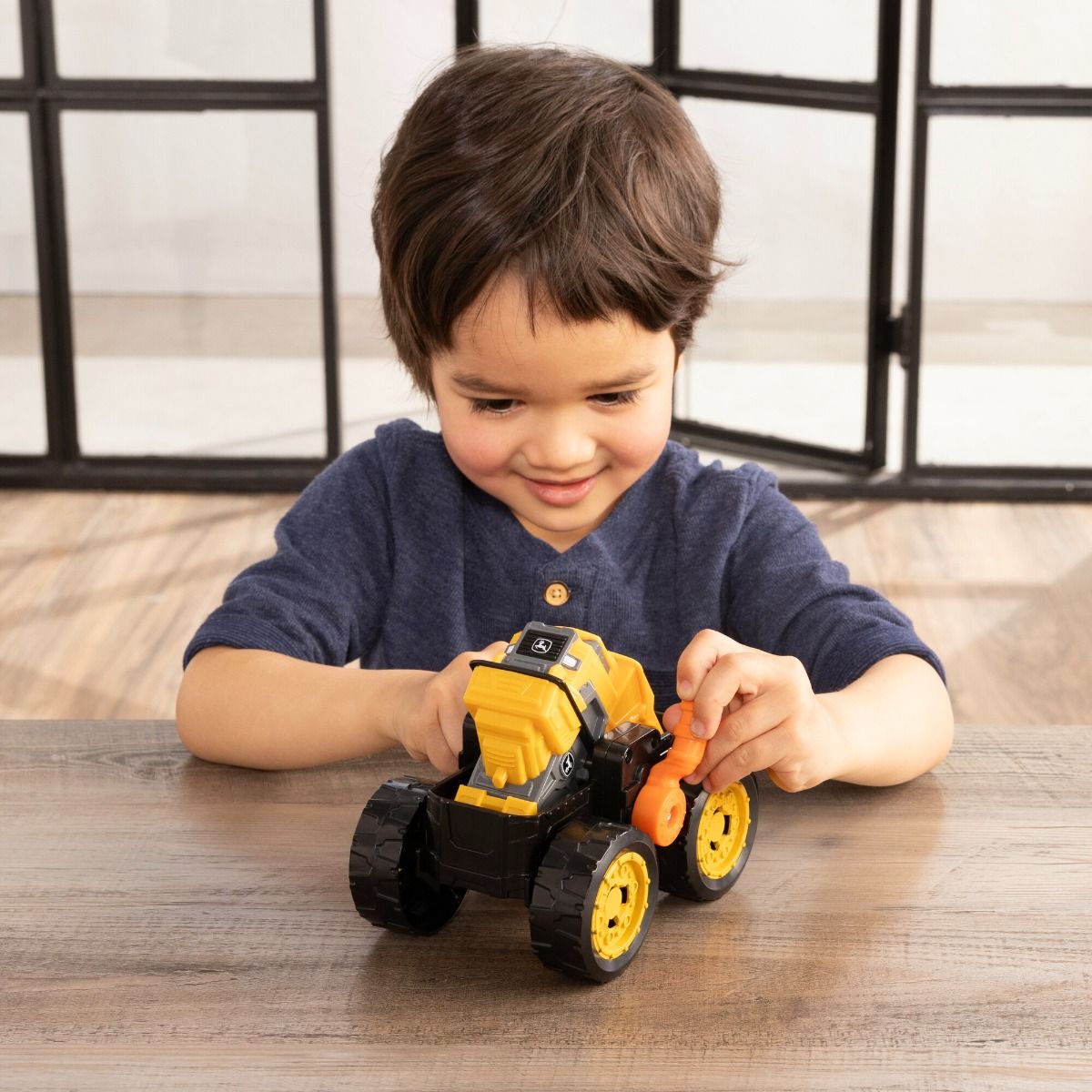John Deere Monster Treads 2 in 1 Flipping Vehicle