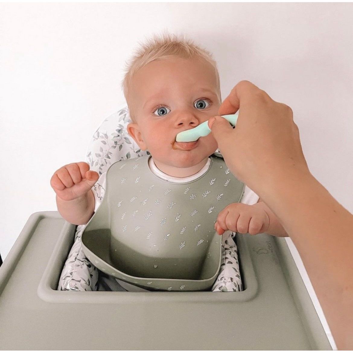 All4Ella Silicone Bib With Spoon