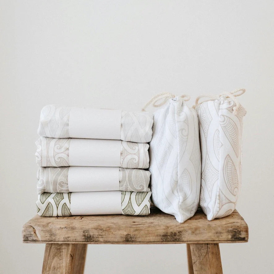 BO &amp; KO Baby Te Pātiki Fitted Cot Sheet