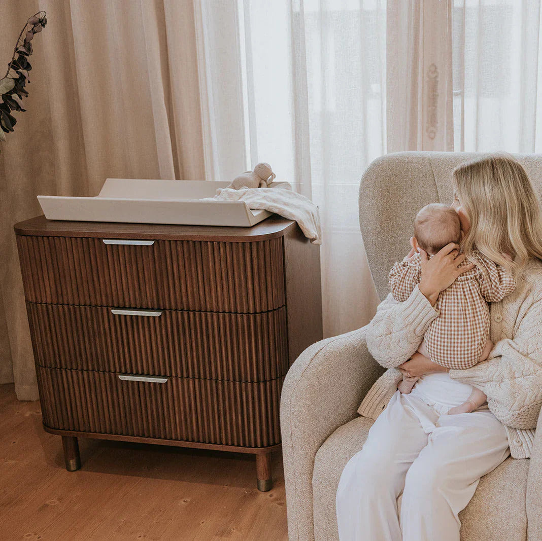 Babyrest Juno Chest Walnut
