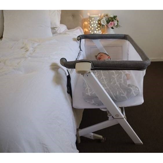 Babystudio Bedside Sleeper with Carry Bag &amp; Mattress