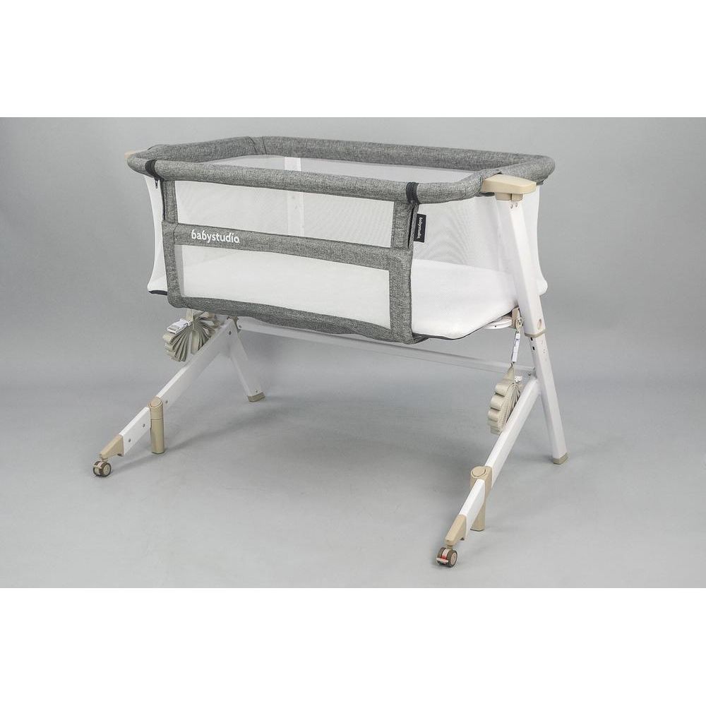 Babystudio Bedside Sleeper with Carry Bag &amp; Mattress