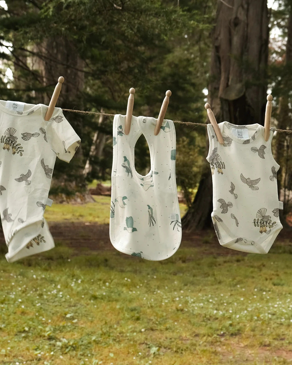 Babu Native Collection Bib