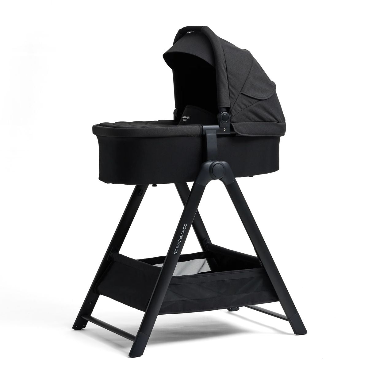 Edwards &amp; Co Carry Cot 2