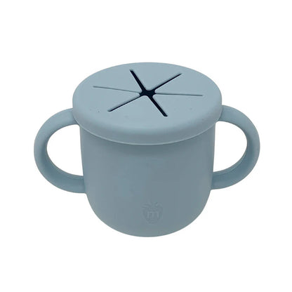 nil. Silicone snack cup
