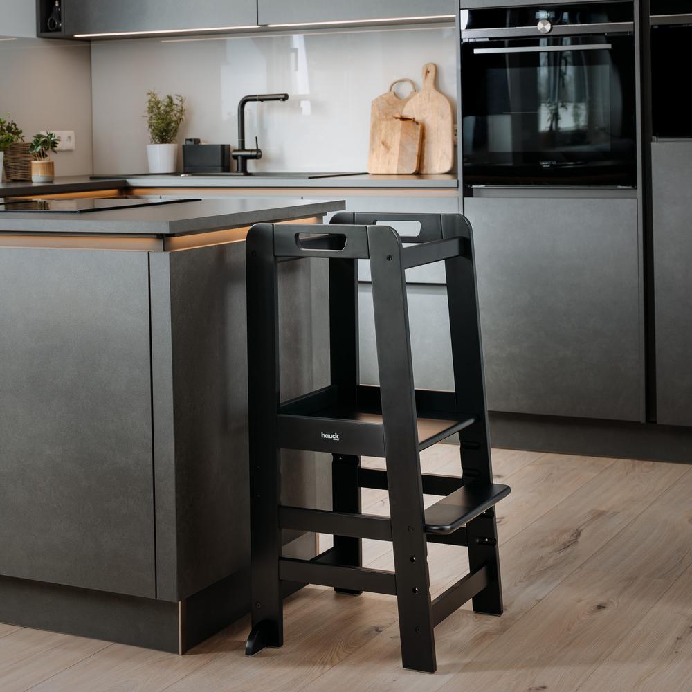 Hauck Learn N Explore Tower