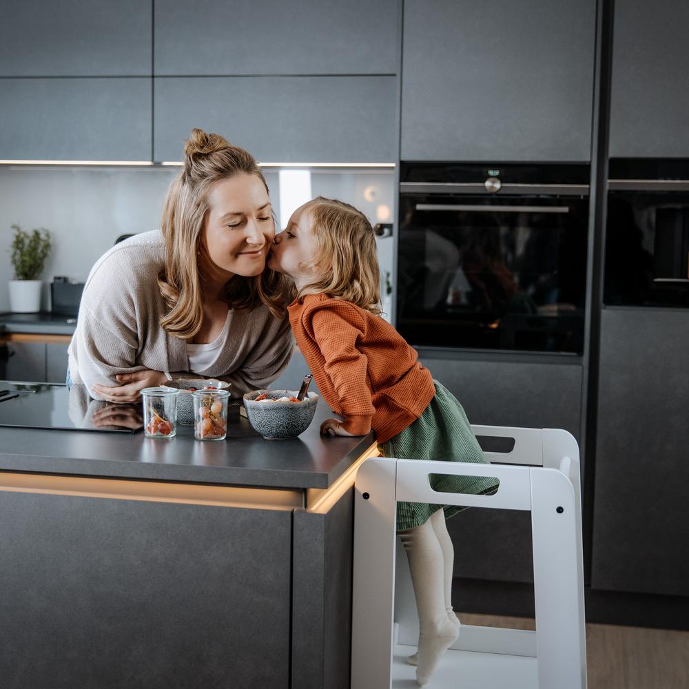 Hauck Learn N Explore Tower