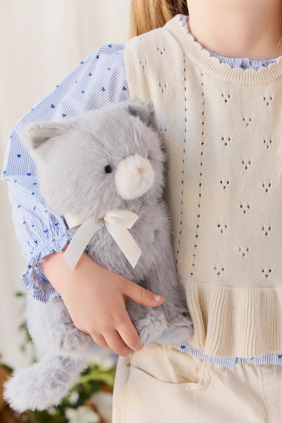Snuggle Bunnies - Moon the Kitty