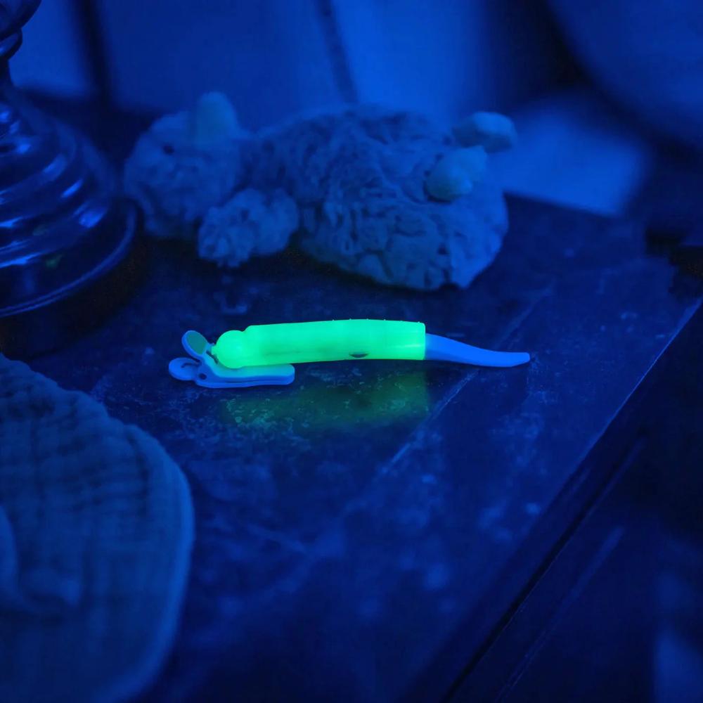 LatchLight - Sleep Friendly Wearable Nightlight