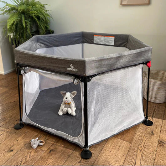 Moose Harley Travel Playpen