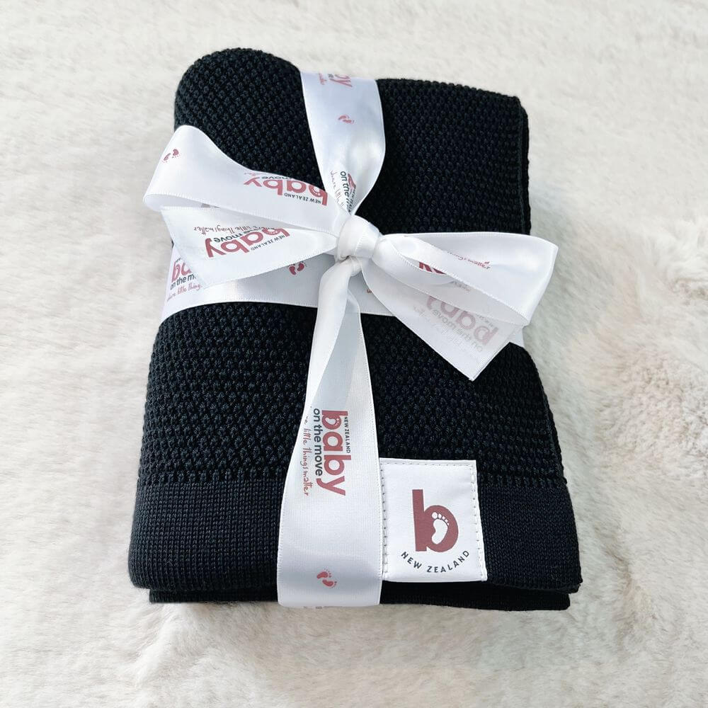 Baby On The Move Moss Stitch Merino Bassinet Blanket 90 x 90 cm