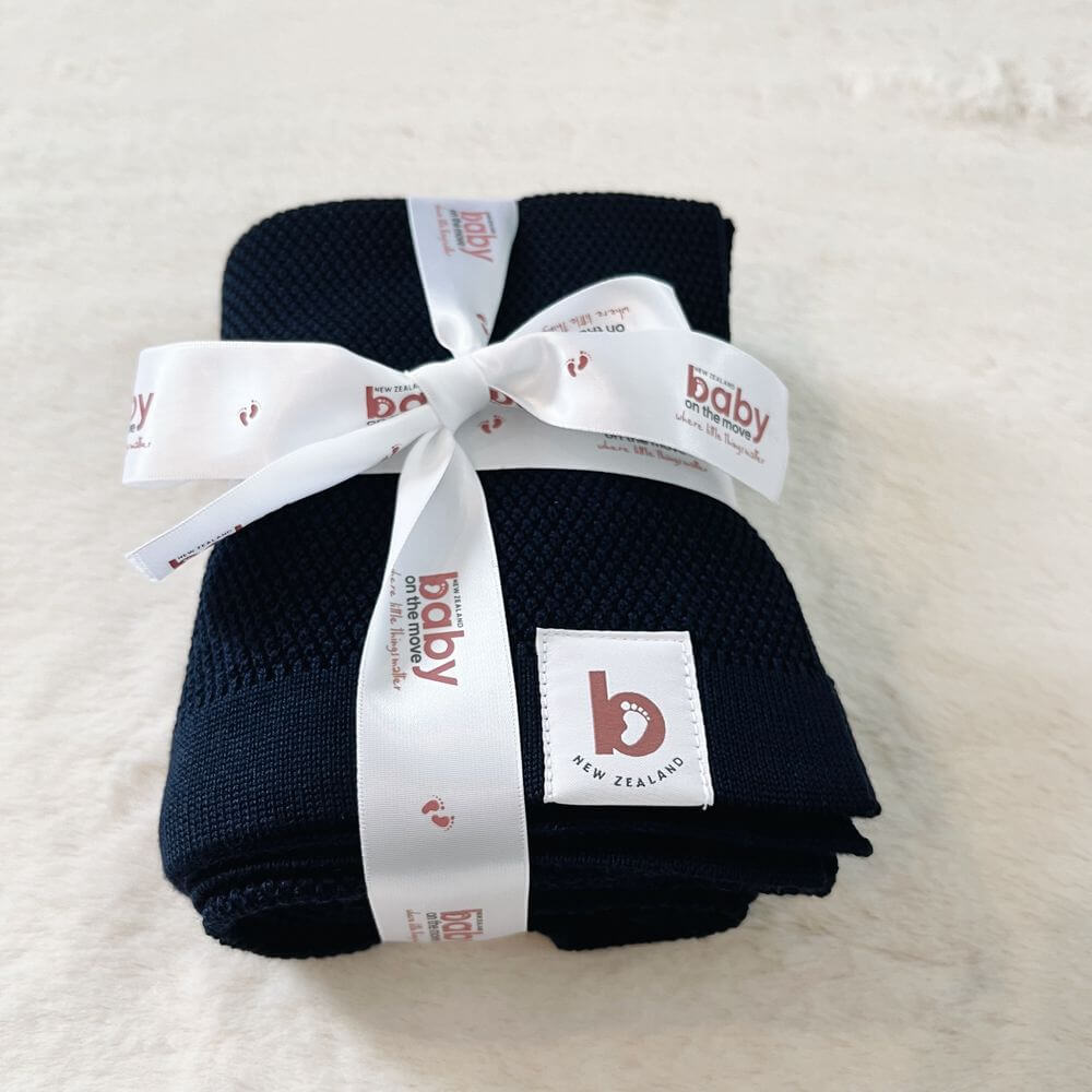 Baby On The Move Moss Stitch Merino Bassinet Blanket 90 x 90 cm