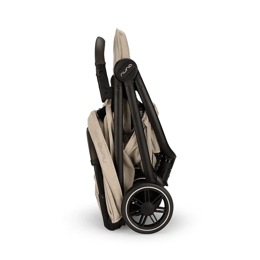 Nuna TRVL - with Rain Cover &amp; Carry Bag