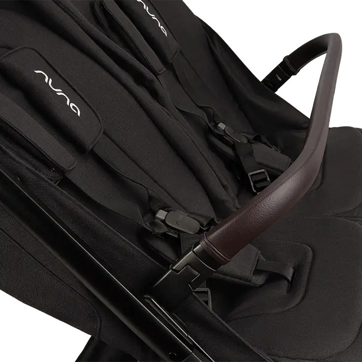 Nuna TRVL Dubl – Baby On The Move