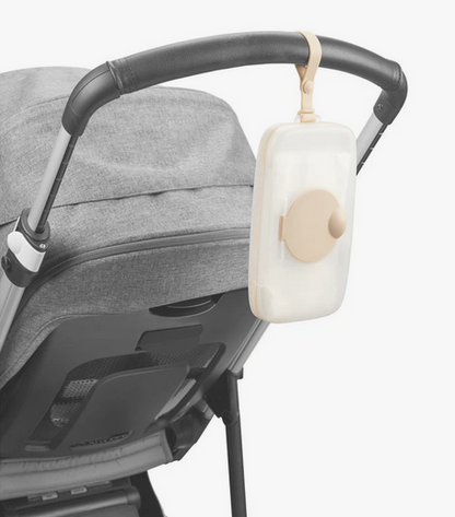 Skip Hop Grab & Go Snug Seal Wipes Case