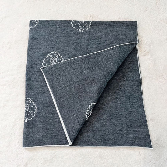 Baby On The Move Reversible Sheep Jacquard Merino Blanket 90 x 100 cm