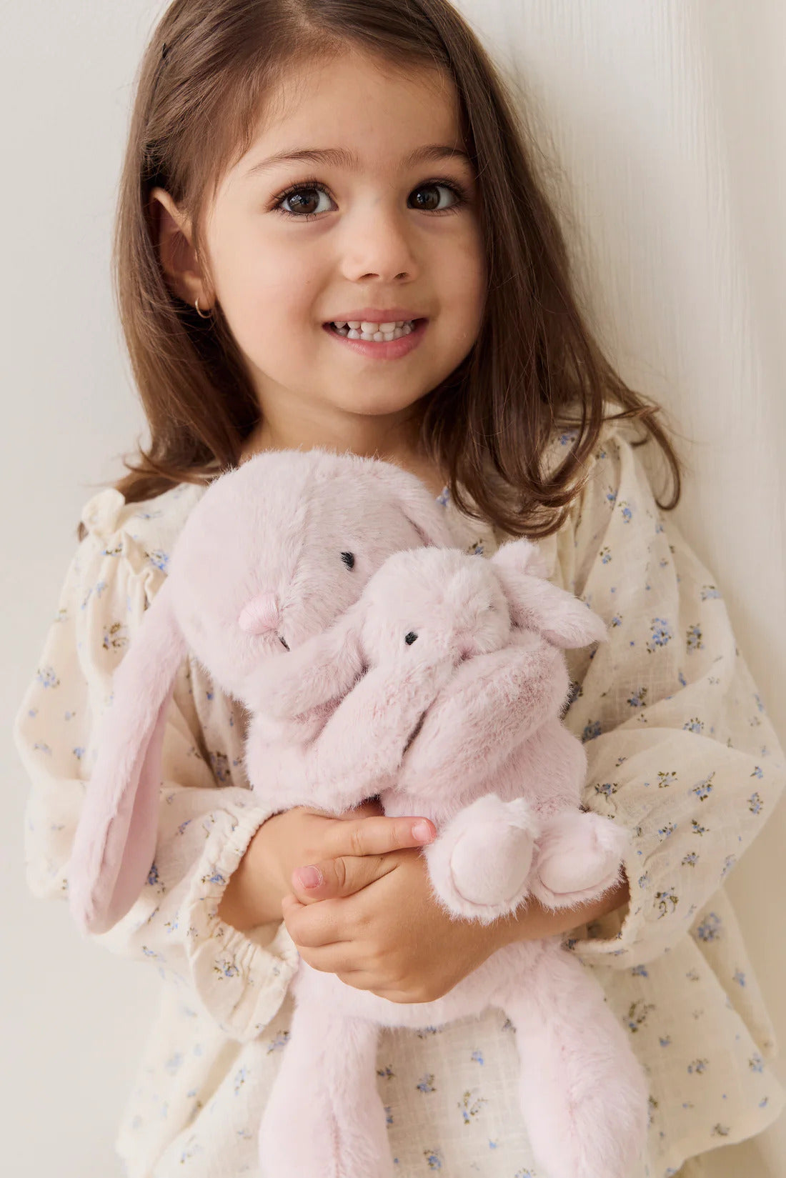 Snuggle Bunnies - Frankie the Hugging Bunny