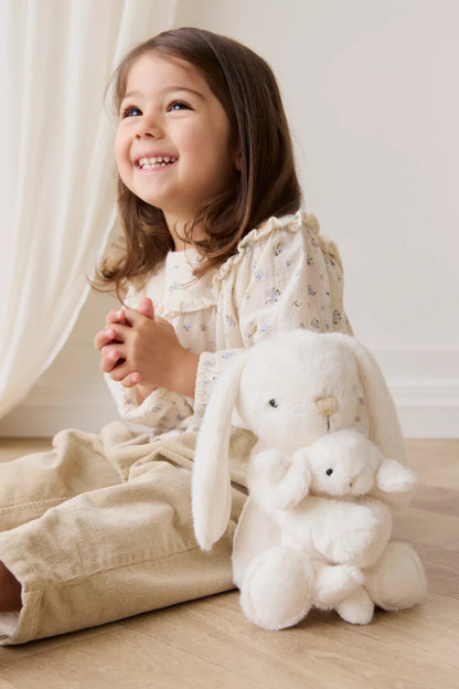 Snuggle Bunnies - Frankie the Hugging Bunny