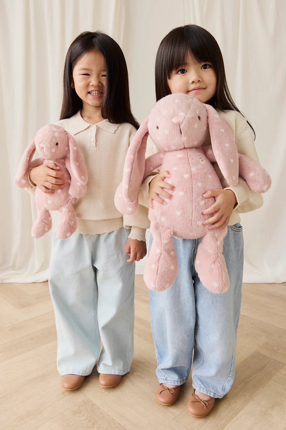 Snuggle Bunnies - Penelope