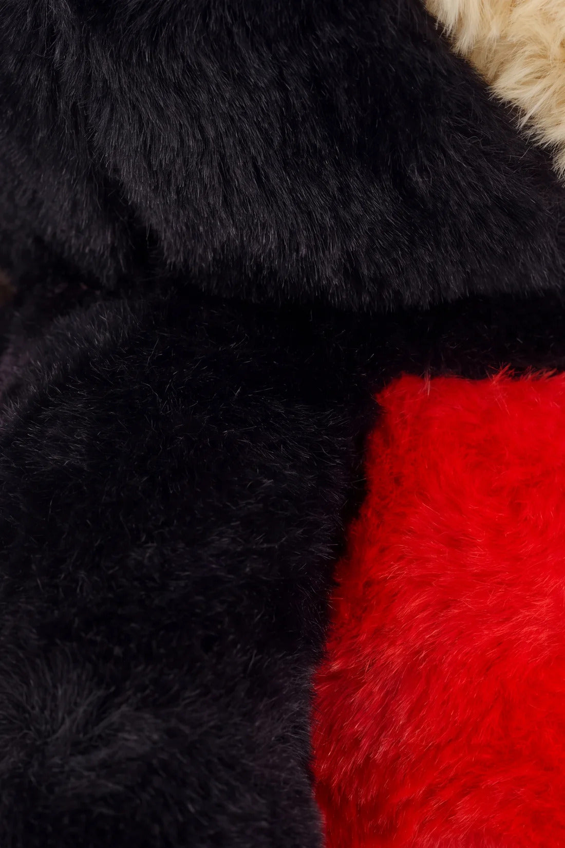 Snuggle Bunnies - Arthur the Bear - Lovebug