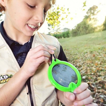 Wild Adventure Magnifying Glass