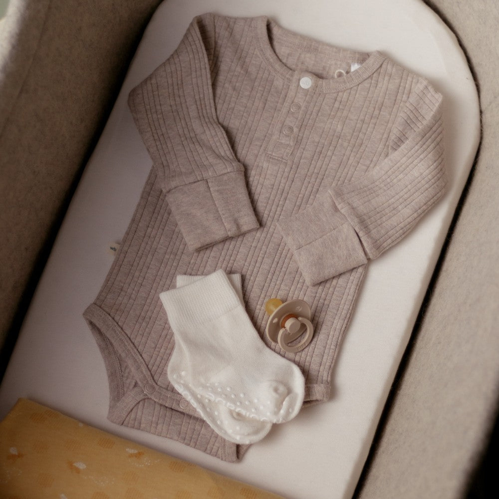 Woolbabe Organic Cotton/Merino Long Sleeve Henley Bodysuit Dune Marl