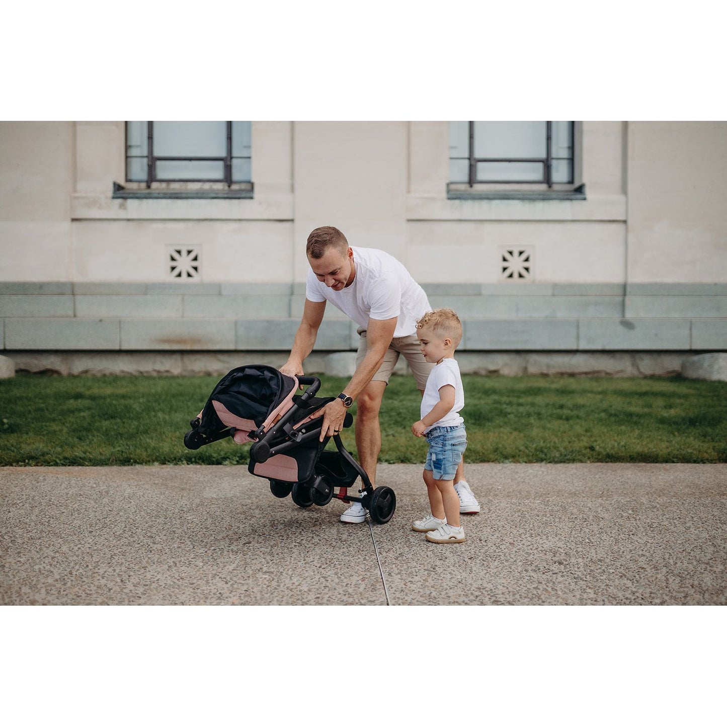 Edwards &amp; Co Otto Stroller