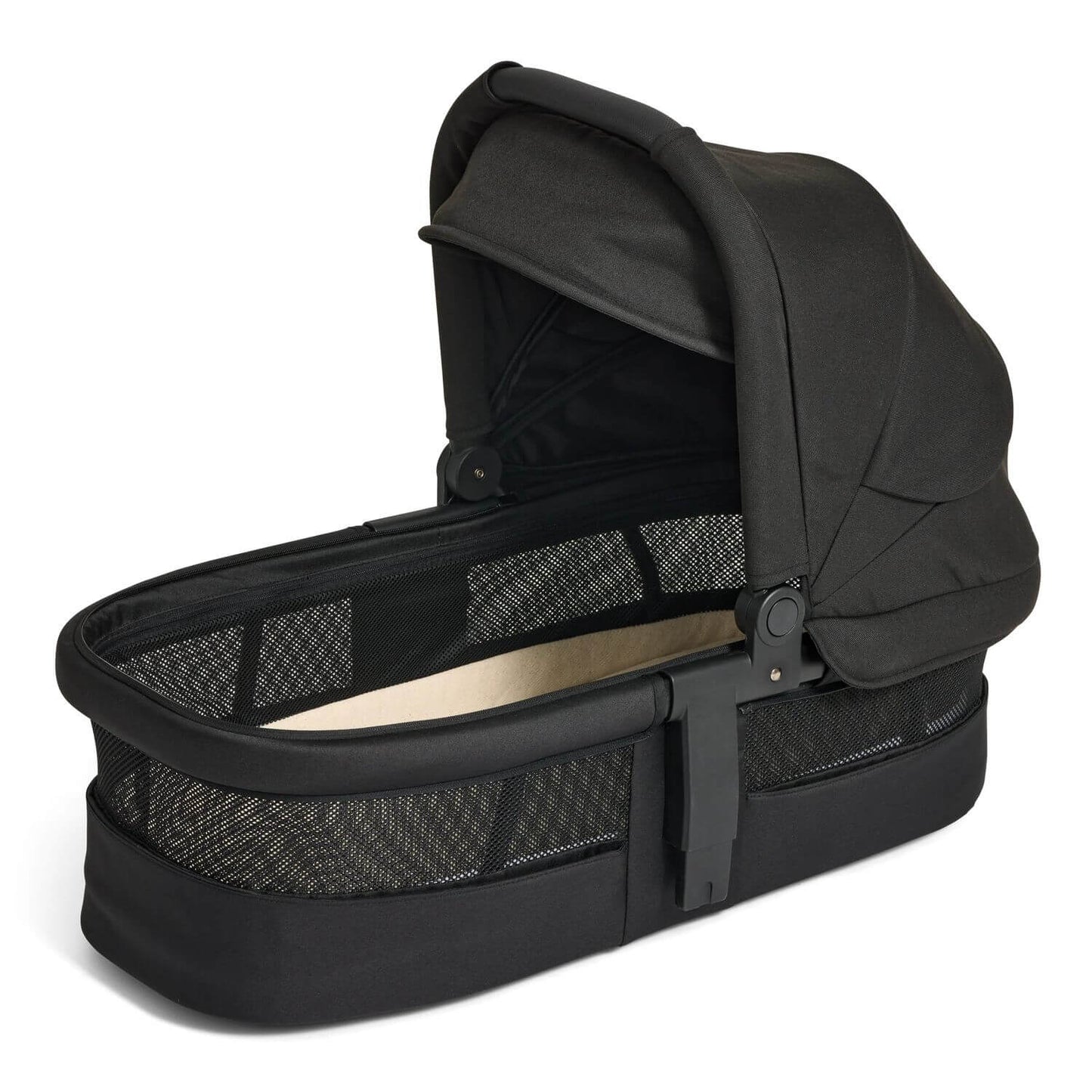 Edwards & Co Carry Cot 3