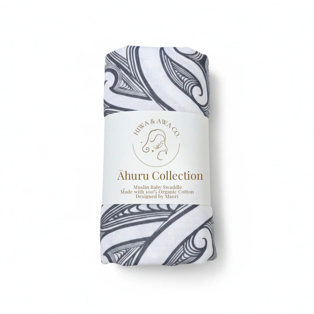 Hiwa Awa Co Āhuru Swaddle