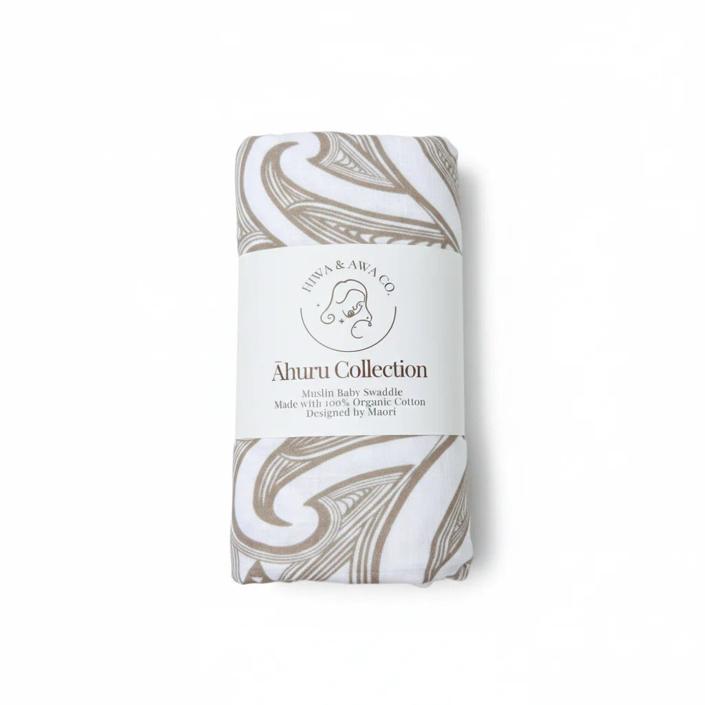 Hiwa Awa Co Āhuru Swaddle