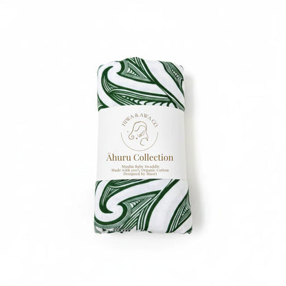 Hiwa Awa Co Āhuru Swaddle