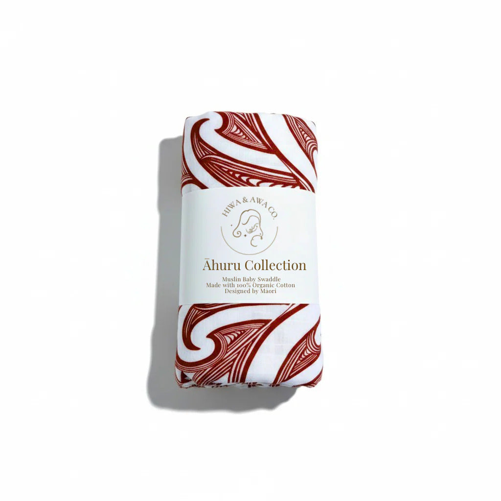 Hiwa Awa Co Āhuru Swaddle