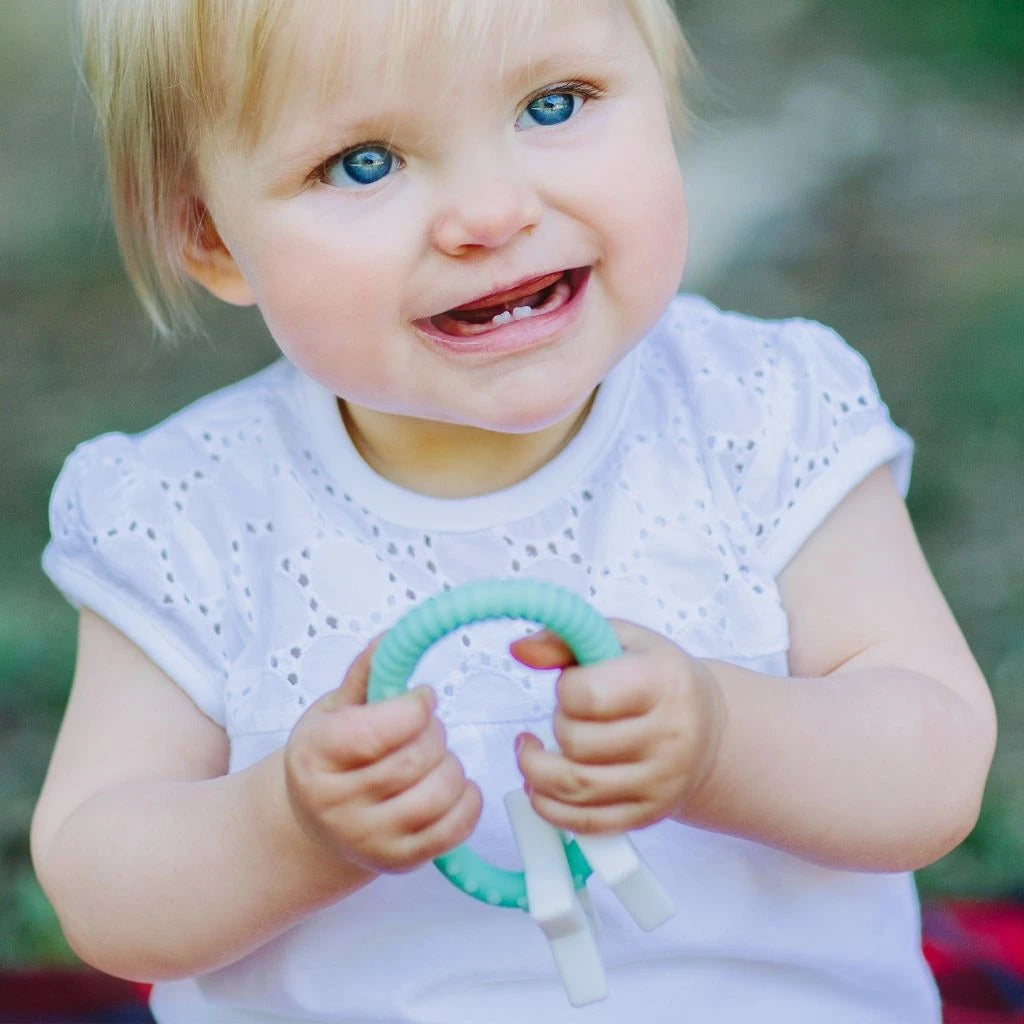 Jellystone Designs Star Teether
