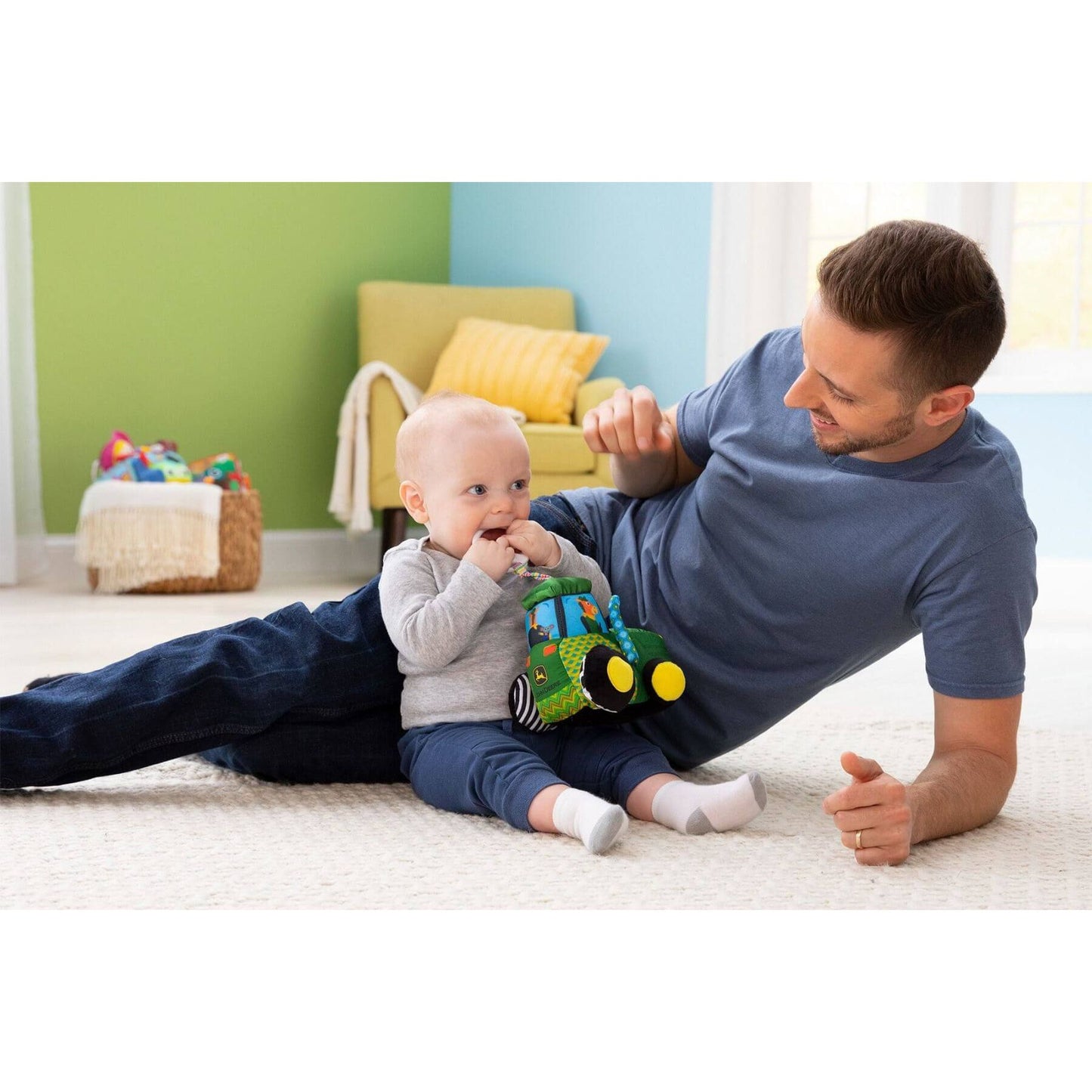 Lamaze Clip &amp; Go Tractor