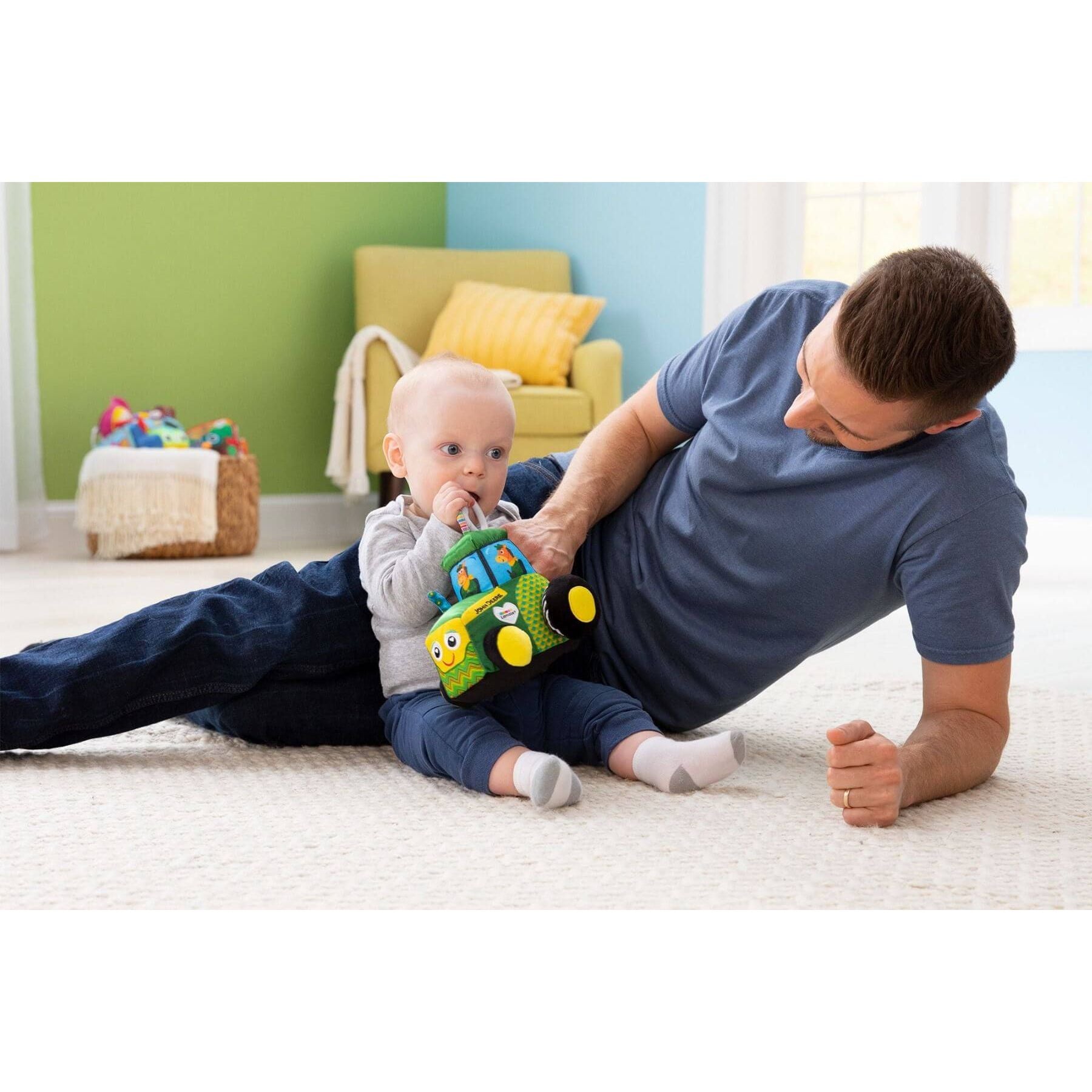 Lamaze Clip &amp; Go Tractor