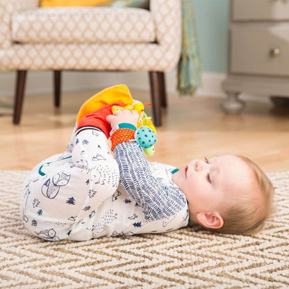 Lamaze Gardenbug Foot Finder &amp; Wrist Rattle Set