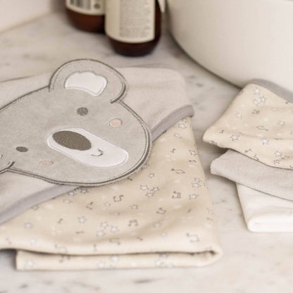 Little Linen Hooded Towel &amp; Washers