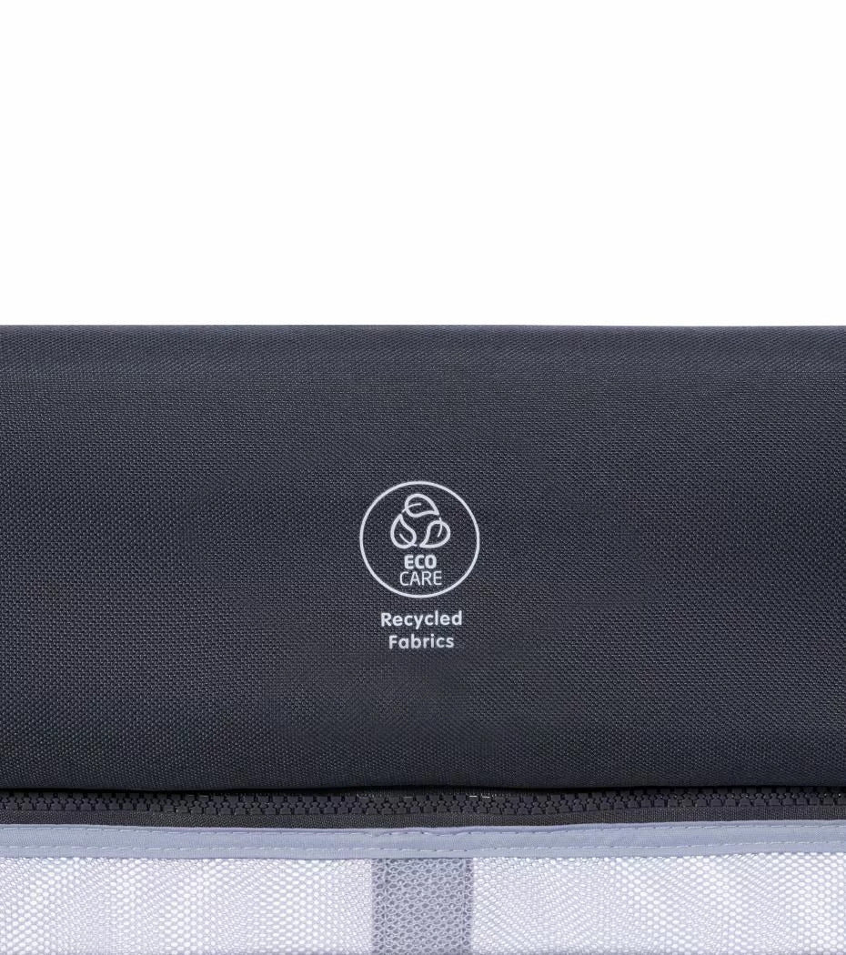 Maxi Cosi Iris² Travel Cot