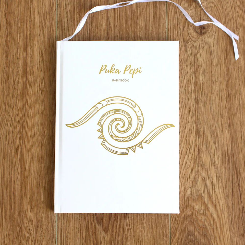 Tuhono Design Puka Pepi - Baby Book
