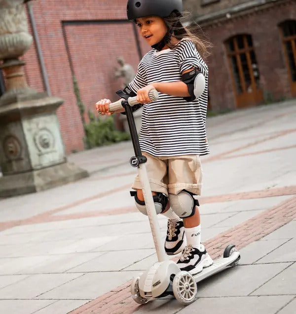 Scoot and Ride Highwaykick 3S