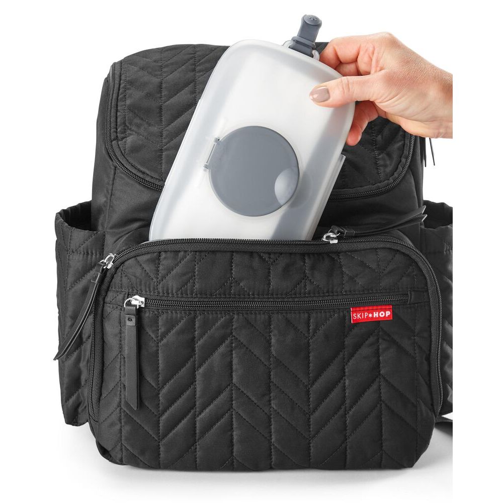 Skip Hop Grab &amp; Go Snug Seal Wipes Case