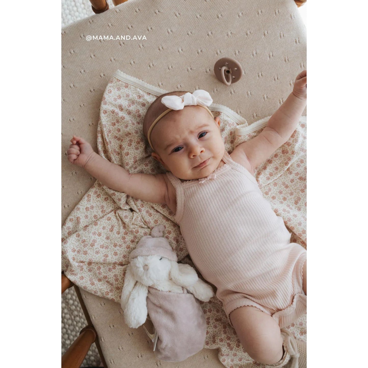 Snuggle Bunnies - Sleeping Penelope